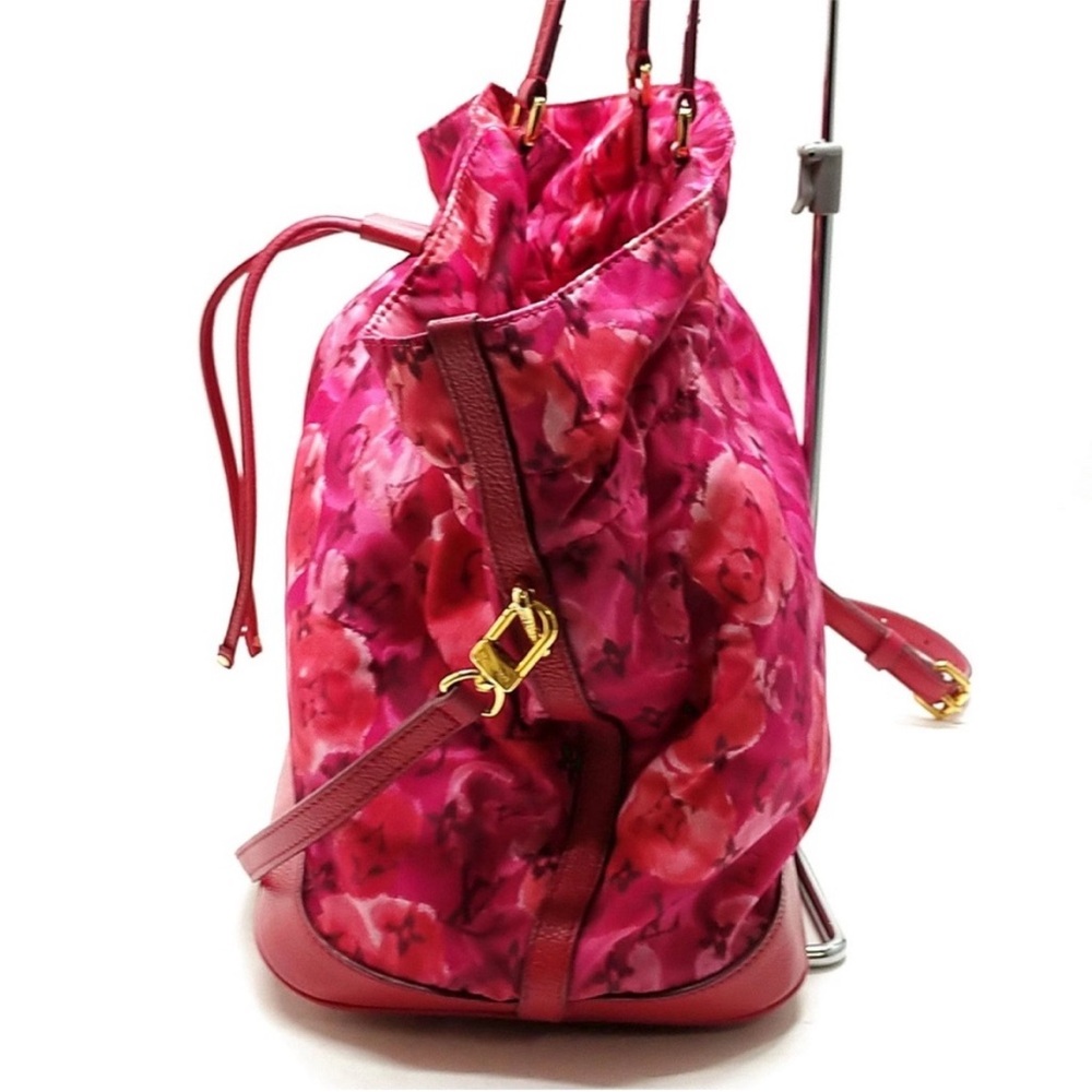 Louis Vuitton Limited Edition Poppy Flowers Drawstring Tote – Pink / Fuchsia - Picture 7 of 8